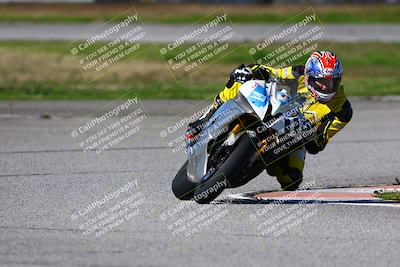 media/Jan-21-2023-Fastrack Riders (Sat) [[fcf3f88a30]]/Level 3/Session 4 Turn 6-Mountian Shot/